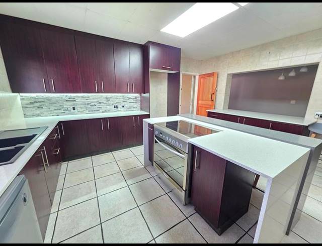 3 BEDROOM HOUSE FOR SALE IN THREE RIVERS